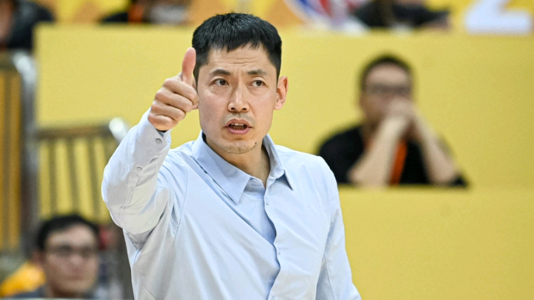 关于张庆鹏迎来生涯里程，壮烈奉献的信息